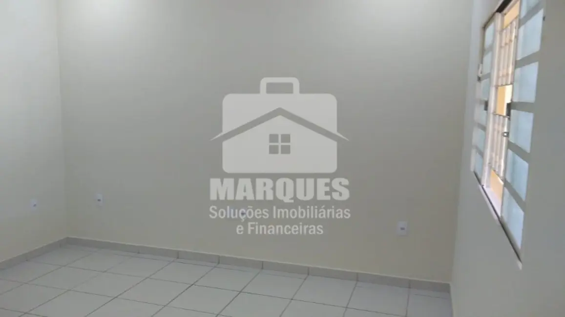 Casa com 2 quartos à venda, 116m2 em Jardim Everest, Hortolandia - SP - imagem 4 Foto 4 de Casa com 2 quartos à venda, 116m2 em Jardim Everest, Hortolandia - SP