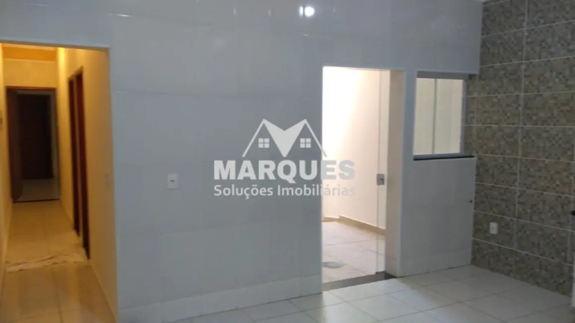 Foto 2 de Casa com 2 quartos à venda, 116m2 em Jardim Everest, Hortolandia - SP