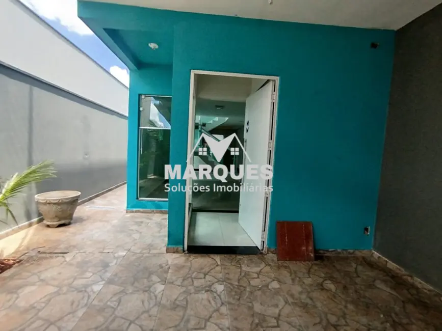 Foto 2 de Sobrado com 2 quartos à venda, 110m2 em Residencial Portal Bordon II, Sumare - SP