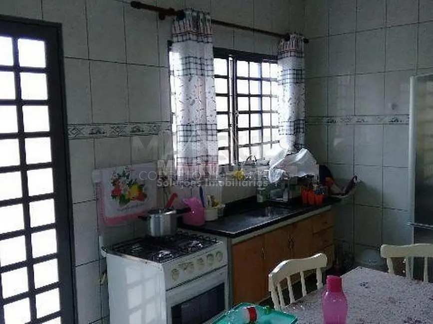 Casa com 2 quartos à venda, 110m2 em Jardim Lucélia, Sumare - SP - imagem 9 Foto 9 de Casa com 2 quartos à venda, 110m2 em Jardim Lucélia, Sumare - SP