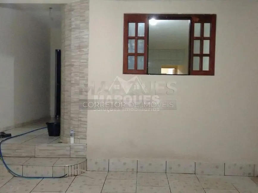 Casa com 2 quartos à venda, 110m2 em Jardim Lucélia, Sumare - SP - imagem 8 Foto 8 de Casa com 2 quartos à venda, 110m2 em Jardim Lucélia, Sumare - SP