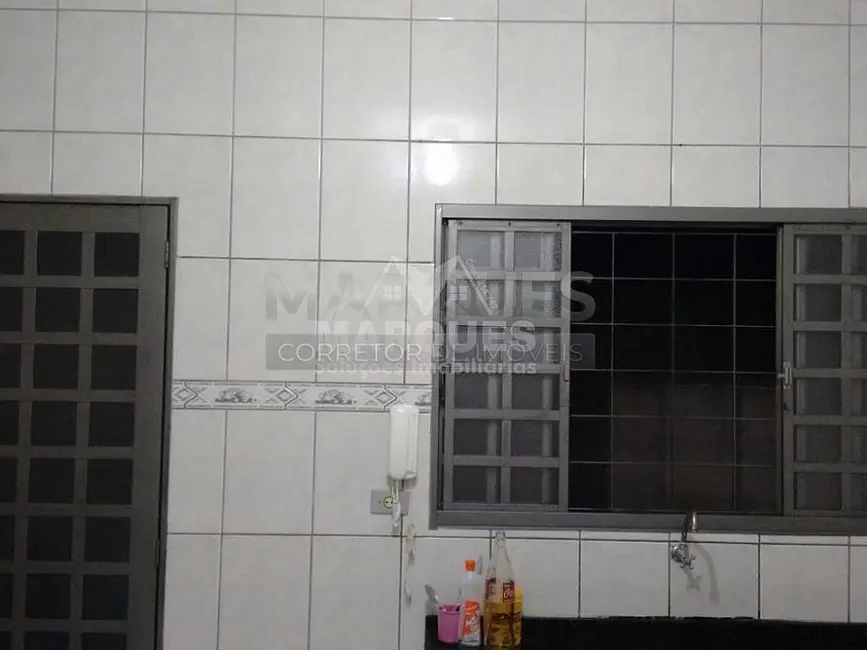 Casa com 2 quartos à venda, 110m2 em Jardim Lucélia, Sumare - SP - imagem 7 Foto 7 de Casa com 2 quartos à venda, 110m2 em Jardim Lucélia, Sumare - SP