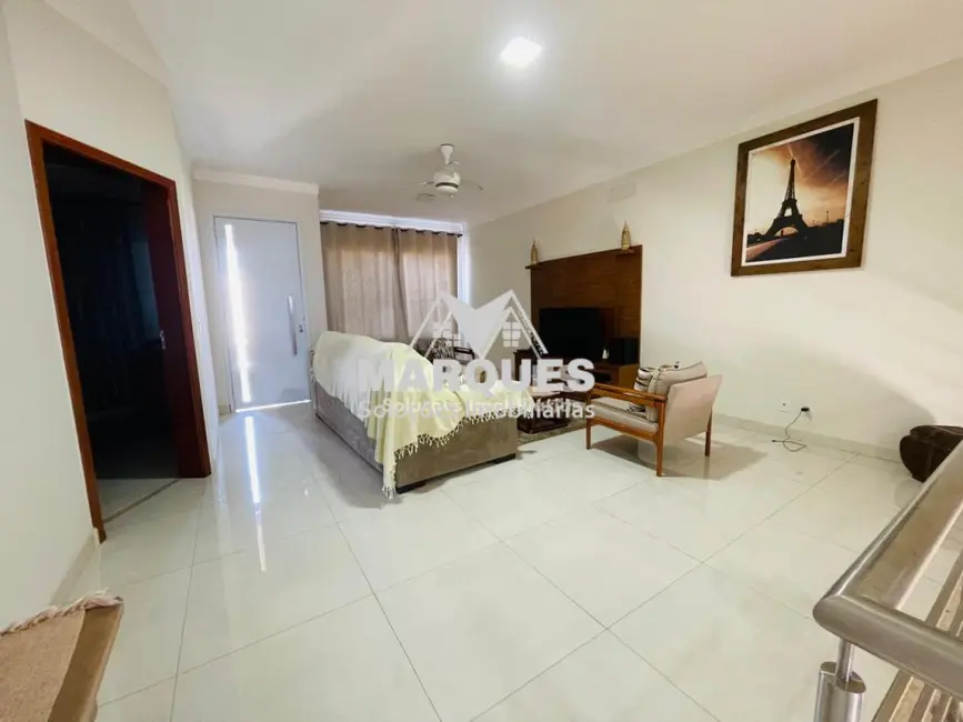 Foto 7 de Casa com 3 quartos à venda, 215m2 em Parque Ortolândia, Hortolandia - SP