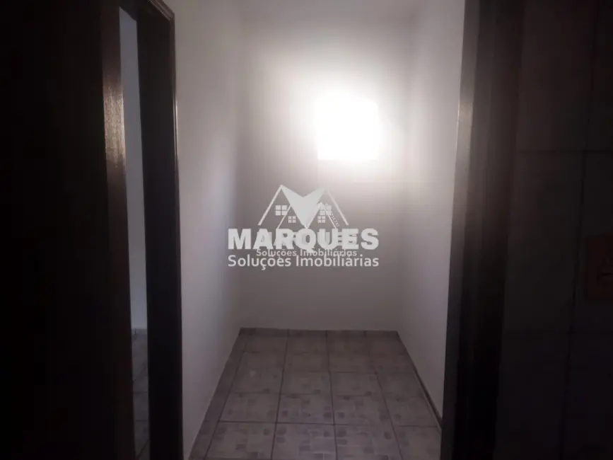 Foto 9 de Casa com 4 quartos à venda, 170m2 em Sumare - SP