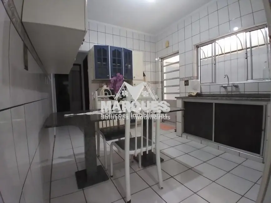 Foto 6 de Sobrado com 3 quartos à venda, 158m2 em Jardim Viel, Sumare - SP