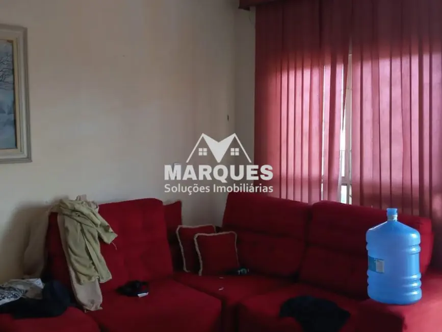 Foto 3 de Sobrado com 3 quartos à venda, 180m2 em Sumare - SP