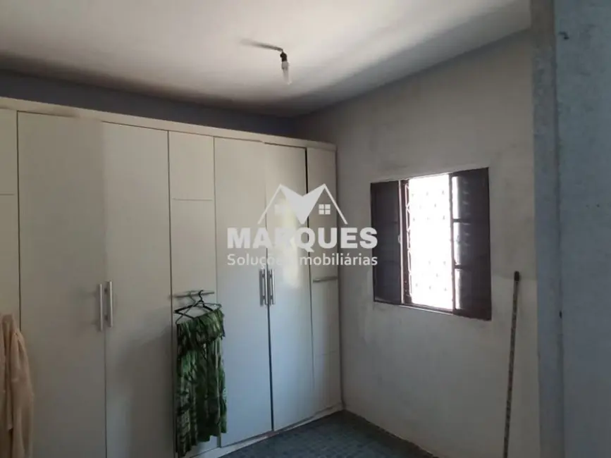 Foto 8 de Sobrado com 3 quartos à venda, 180m2 em Sumare - SP