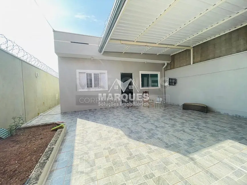 Foto 1 de Casa com 2 quartos à venda, 120m2 em Parque Orestes Ôngaro, Hortolandia - SP