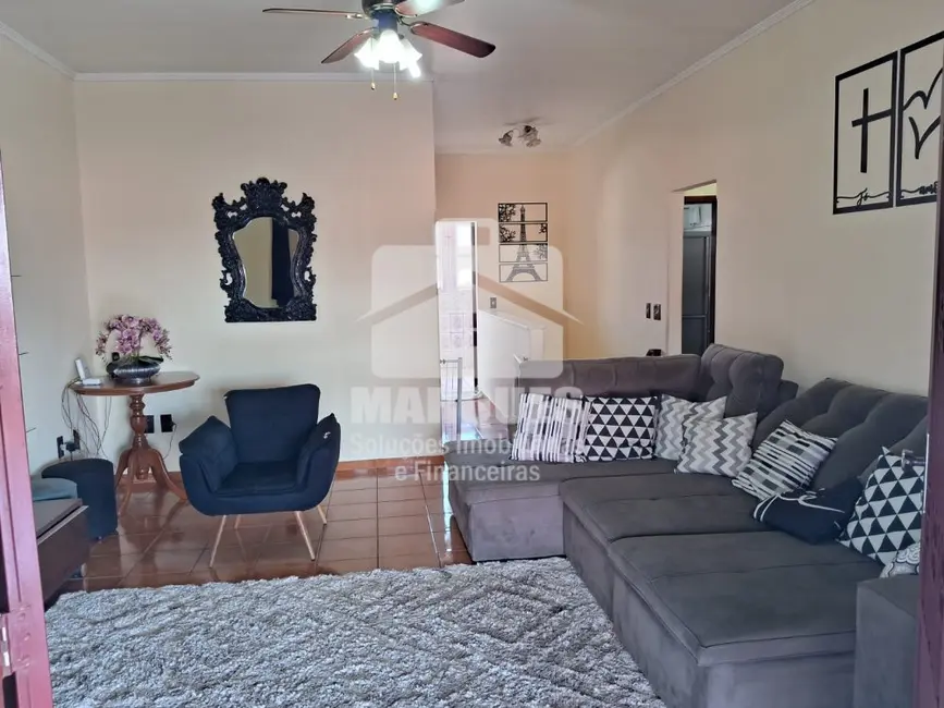 Foto 1 de Sobrado com 3 quartos à venda, 150m2 em Jardim Amanda II, Hortolandia - SP