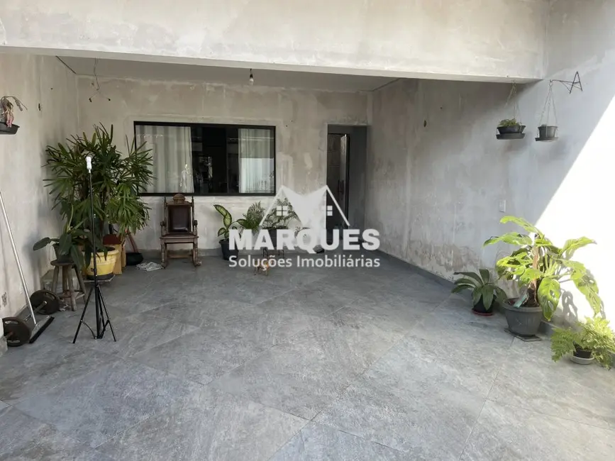 Foto 1 de Sobrado com 2 quartos à venda, 110m2 em Sumare - SP