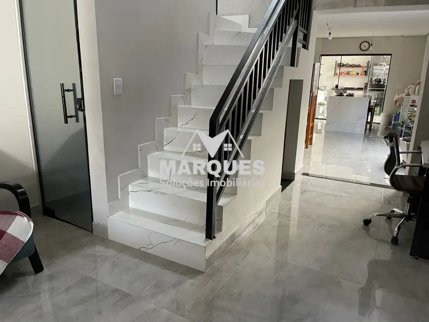 Foto 5 de Sobrado com 2 quartos à venda, 110m2 em Sumare - SP