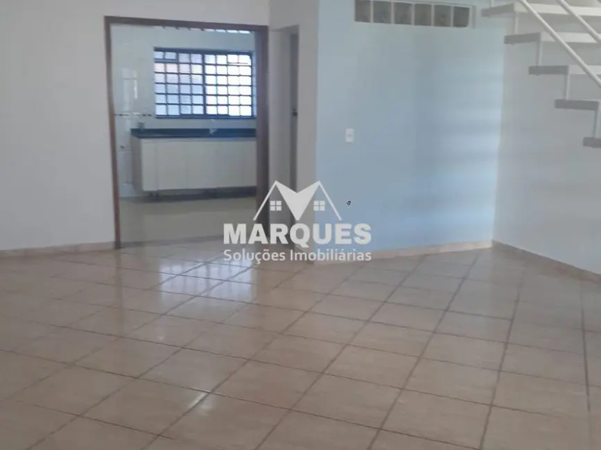 Foto 3 de Sobrado com 3 quartos à venda, 145m2 em Altos de Sumaré, Sumare - SP