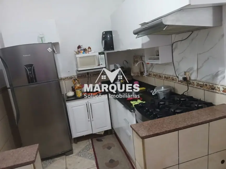 Foto 4 de Casa com 3 quartos à venda, 70m2 em Jardim Nova Europa, Hortolandia - SP