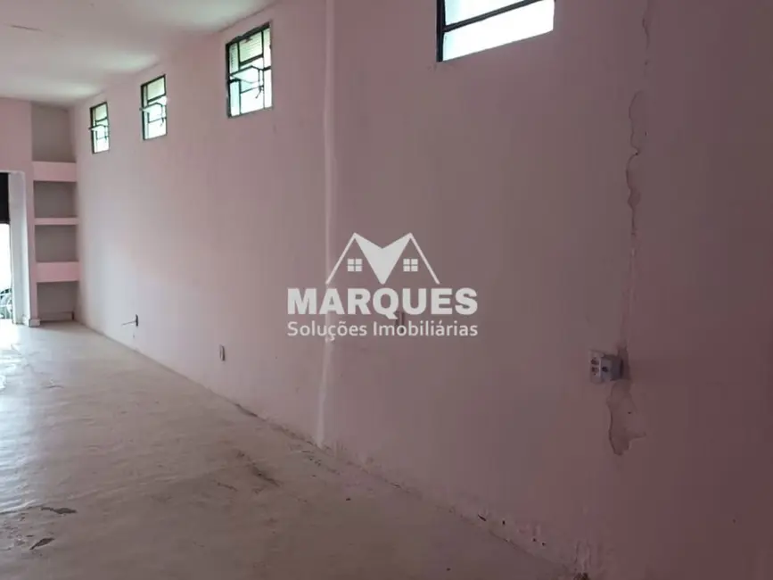 Foto 3 de Casa com 2 quartos à venda, 186m2 em Jardim São Sebastião, Hortolandia - SP