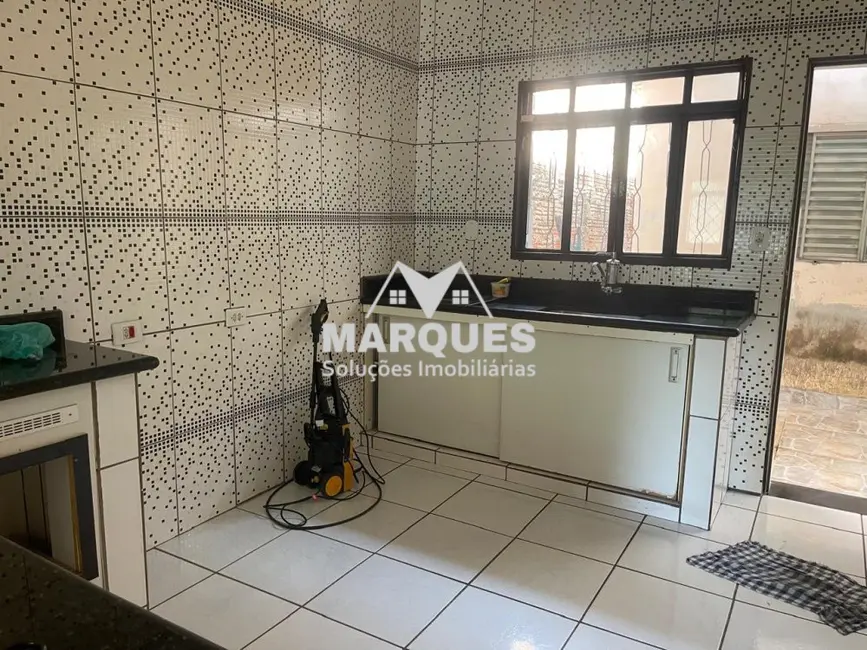 Foto 3 de Casa com 2 quartos à venda, 125m2 em Sumare - SP