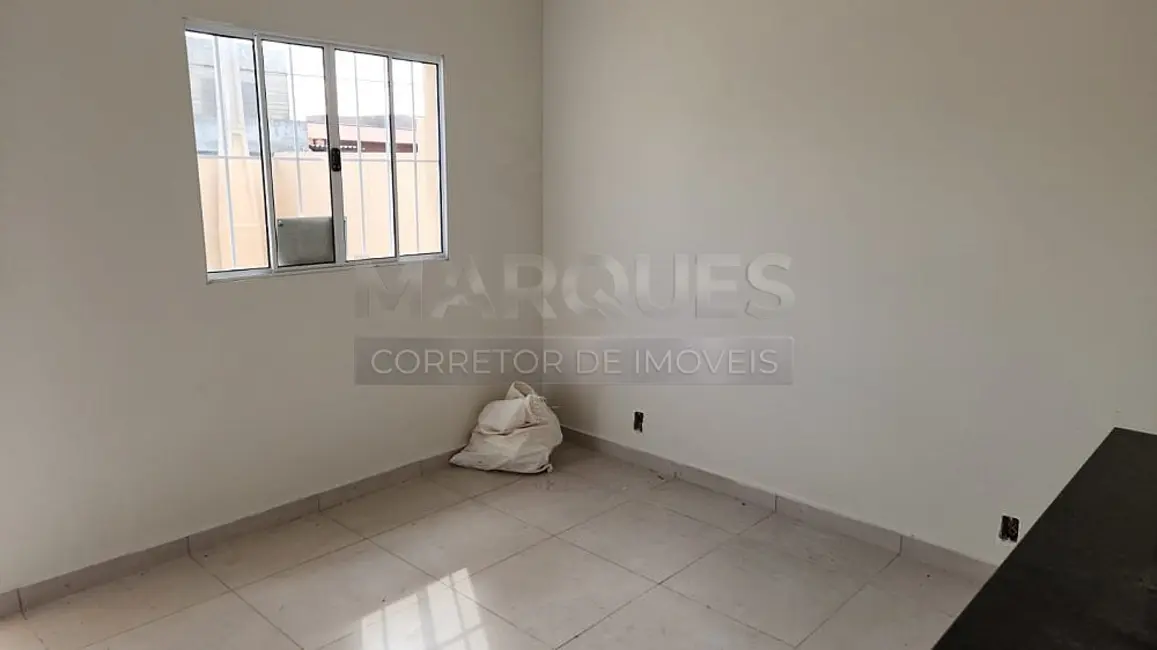 Foto 3 de Casa com 2 quartos à venda, 70m2 em Monte Mor - SP