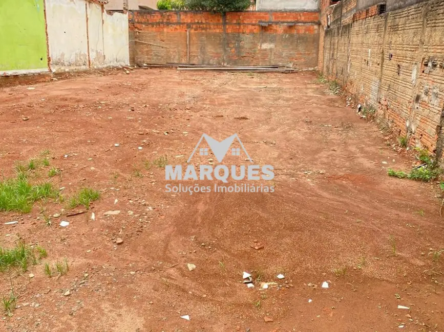 Foto 4 de Terreno / Lote à venda, 250m2 em Jardim Amanda II, Hortolandia - SP