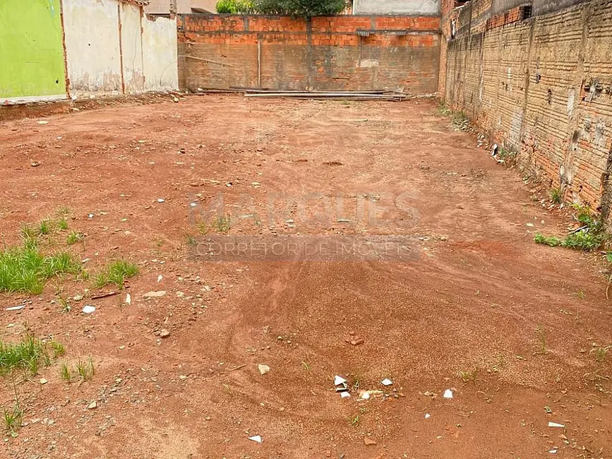 Foto 5 de Terreno / Lote à venda, 250m2 em Jardim Amanda II, Hortolandia - SP