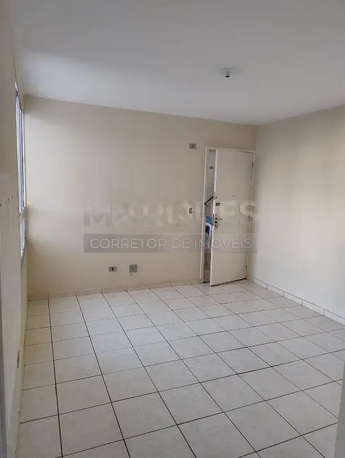 Foto 2 de Apartamento com 2 quartos à venda, 45m2 em Jardim Amanda II, Hortolandia - SP