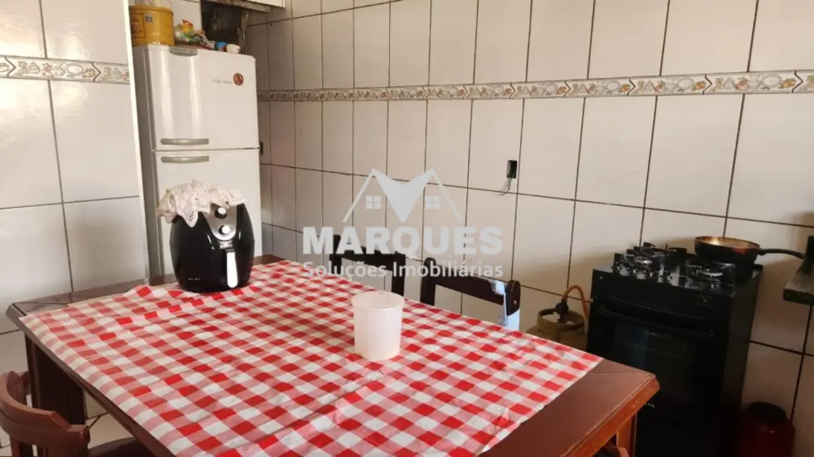 Foto 4 de Sobrado com 3 quartos à venda, 180m2 em Jardim Amanda I, Hortolandia - SP