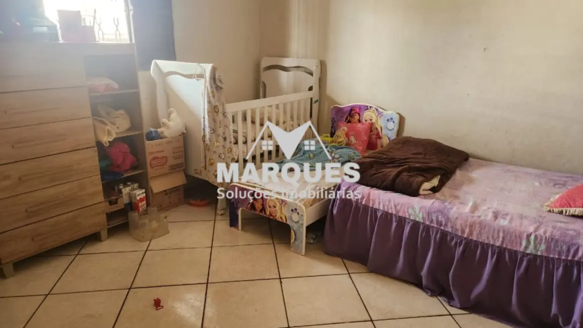 Foto 9 de Sobrado com 3 quartos à venda, 180m2 em Jardim Amanda I, Hortolandia - SP