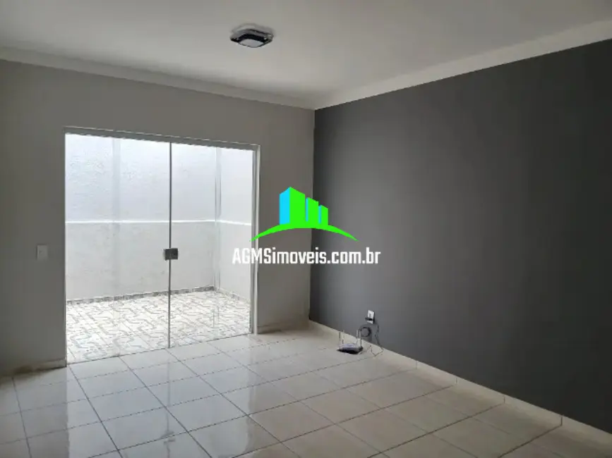 Foto 1 de Casa com 3 quartos à venda, 140m2 em Jardim Wanel Ville V, Sorocaba - SP