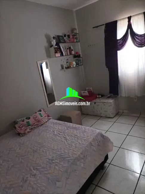 Casa com 3 quartos à venda, 125m2 em Jardim Wanel Ville V, Sorocaba - SP - imagem 8 Foto 8 de Casa com 3 quartos à venda, 125m2 em Jardim Wanel Ville V, Sorocaba - SP