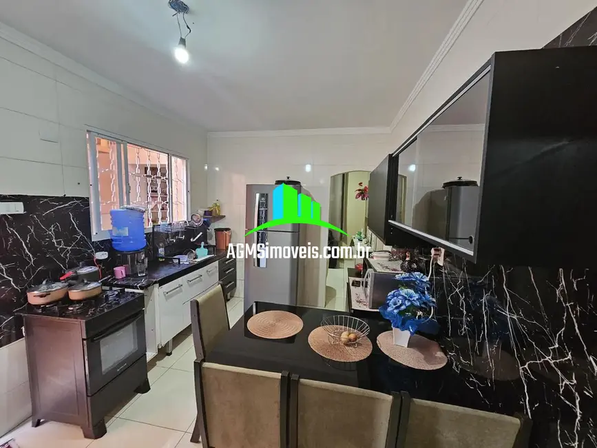 Casa com 4 quartos à venda, 150m2 em Vila Angélica, Sorocaba - SP - imagem 2 Foto 2 de Casa com 4 quartos à venda, 150m2 em Vila Angélica, Sorocaba - SP