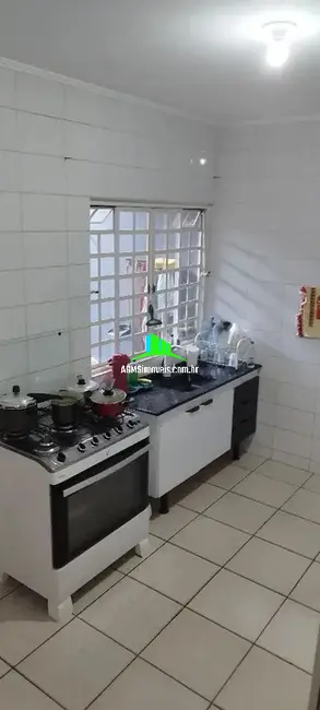Casa com 2 quartos à venda, 200m2 em Jardim São Judas Tadeu, Sorocaba - SP - imagem 3 Foto 3 de Casa com 2 quartos à venda, 200m2 em Jardim São Judas Tadeu, Sorocaba - SP