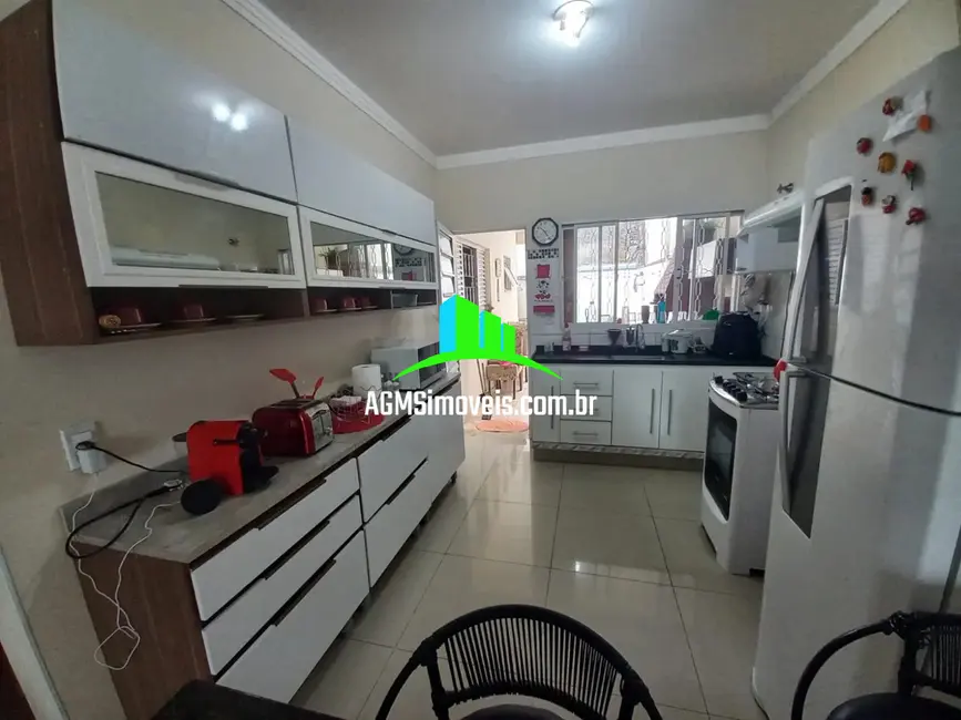 Casa de Condomínio com 2 quartos à venda em Jardim Residencial das Dálias, Sorocaba - SP - imagem 2 Foto 2 de Casa de Condomínio com 2 quartos à venda em Jardim Residencial das Dálias, Sorocaba - SP