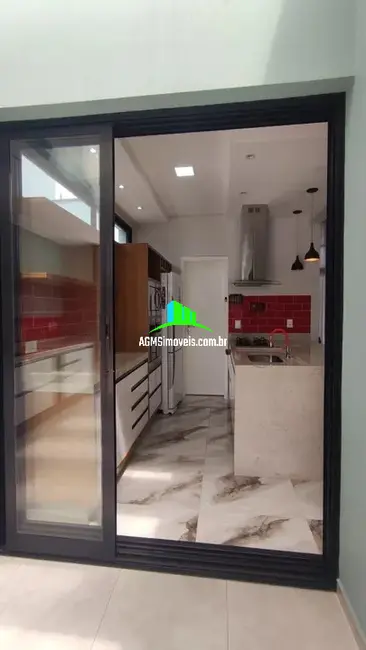 Casa de Condomínio com 3 quartos à venda, 170m2 em Jardim Reserva Ipanema, Sorocaba - SP - imagem 3 Foto 3 de Casa de Condomínio com 3 quartos à venda, 170m2 em Jardim Reserva Ipanema, Sorocaba - SP