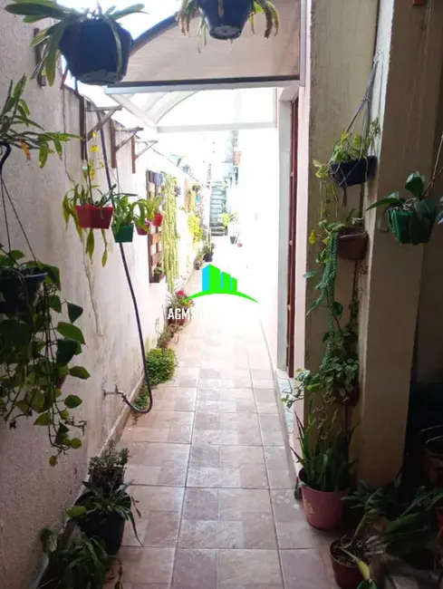 Casa com 4 quartos à venda, 125m2 em Iporanga, Sorocaba - SP - imagem 4 Foto 4 de Casa com 4 quartos à venda, 125m2 em Iporanga, Sorocaba - SP