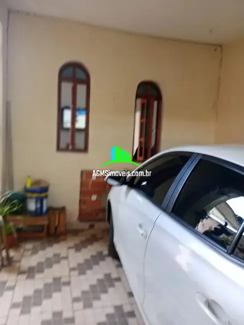 Casa com 4 quartos à venda, 125m2 em Iporanga, Sorocaba - SP - imagem 3 Foto 3 de Casa com 4 quartos à venda, 125m2 em Iporanga, Sorocaba - SP
