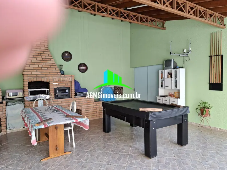 Casa com 3 quartos à venda, 300m2 em Jardim Piratininga, Sorocaba - SP - imagem 9 Foto 9 de Casa com 3 quartos à venda, 300m2 em Jardim Piratininga, Sorocaba - SP