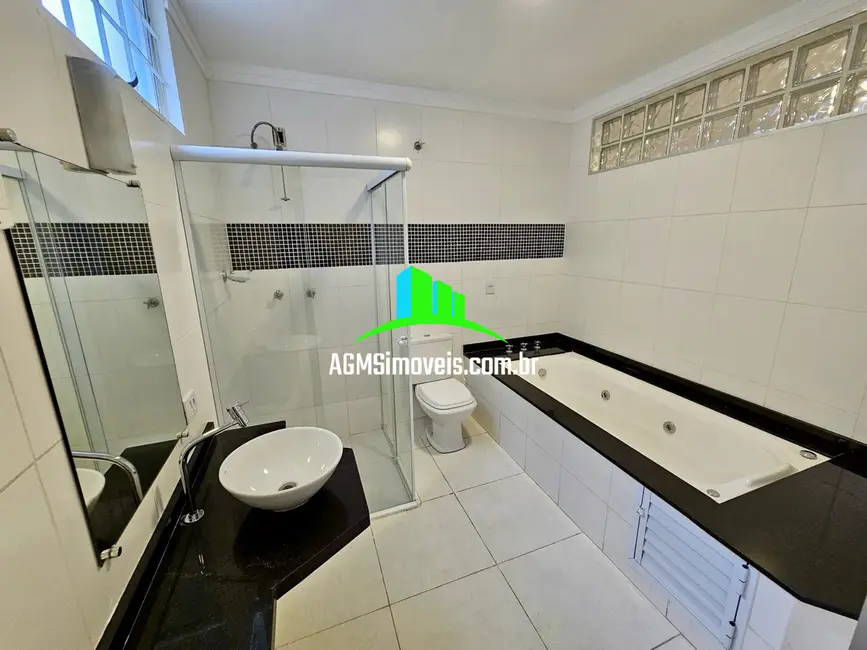 Casa com 4 quartos à venda, 250m2 em Parque Ouro Fino, Sorocaba - SP - imagem 3 Foto 3 de Casa com 4 quartos à venda, 250m2 em Parque Ouro Fino, Sorocaba - SP