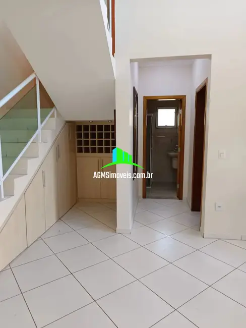 Casa de Condomínio com 3 quartos à venda, 200m2 em Loteamento Aldeia da Mata, Votorantim - SP - imagem 5 Foto 5 de Casa de Condomínio com 3 quartos à venda, 200m2 em Loteamento Aldeia da Mata, Votorantim - SP