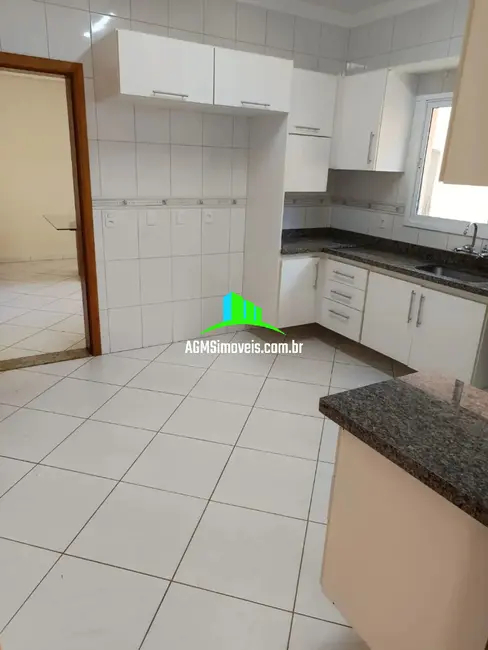 Casa de Condomínio com 3 quartos à venda, 200m2 em Loteamento Aldeia da Mata, Votorantim - SP - imagem 9 Foto 9 de Casa de Condomínio com 3 quartos à venda, 200m2 em Loteamento Aldeia da Mata, Votorantim - SP