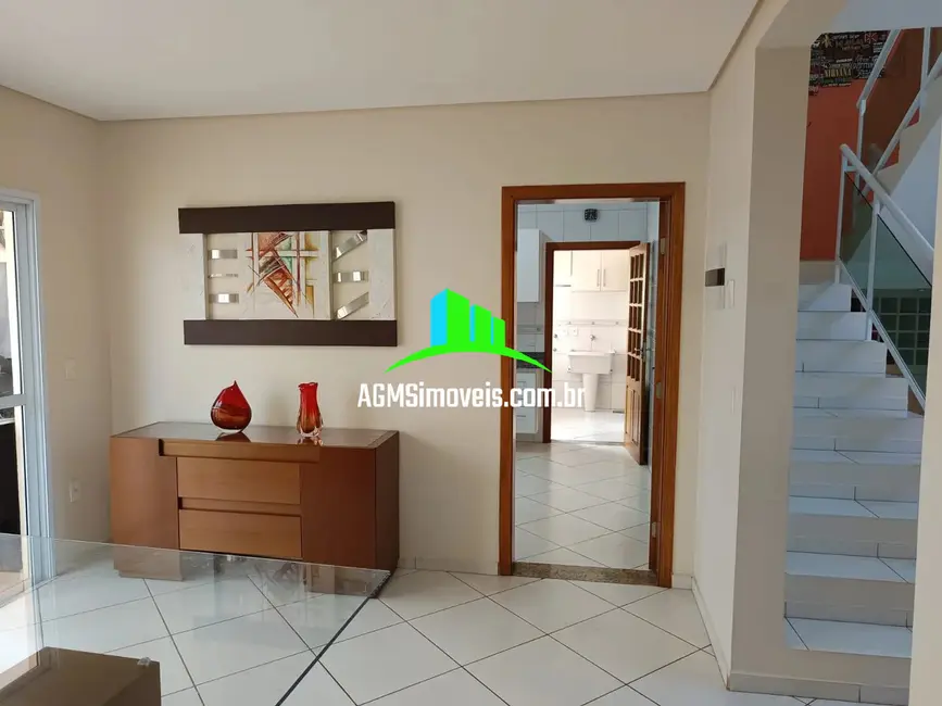 Casa de Condomínio com 3 quartos à venda, 200m2 em Loteamento Aldeia da Mata, Votorantim - SP - imagem 7 Foto 7 de Casa de Condomínio com 3 quartos à venda, 200m2 em Loteamento Aldeia da Mata, Votorantim - SP