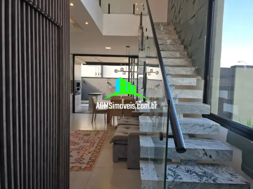 Foto 3 de Casa de Condomínio com 3 quartos à venda, 180m2 em Horto Florestal, Sorocaba - SP