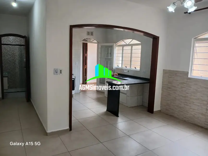 Casa com 3 quartos à venda, 170m2 em Jardim Maria Antônia Prado, Sorocaba - SP - imagem 5 Foto 5 de Casa com 3 quartos à venda, 170m2 em Jardim Maria Antônia Prado, Sorocaba - SP
