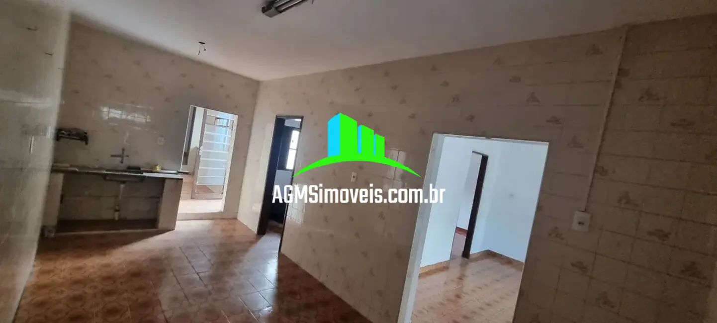 Foto 2 de Casa com 3 quartos à venda, 200m2 em Vila Domingues, Votorantim - SP