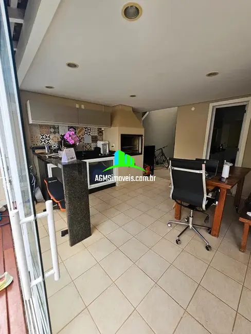 Foto 2 de Casa de Condomínio com 3 quartos à venda, 154m2 em Parque Campolim, Sorocaba - SP