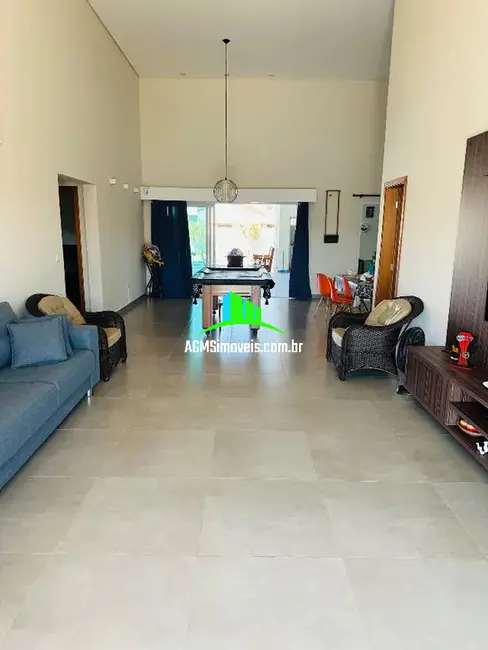 Foto 2 de Casa de Condomínio com 3 quartos à venda, 800m2 em Aracoiaba Da Serra - SP