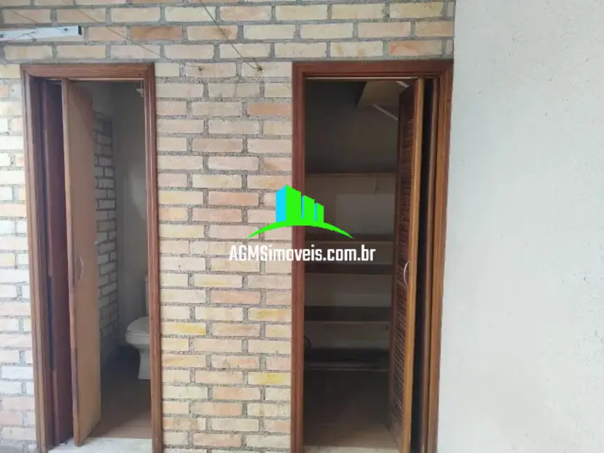 Sobrado com 3 quartos à venda, 180m2 em Jardim São Judas Tadeu, Sorocaba - SP - imagem 9 Foto 9 de Sobrado com 3 quartos à venda, 180m2 em Jardim São Judas Tadeu, Sorocaba - SP