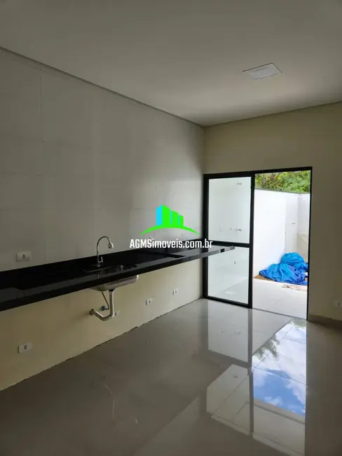 Casa de Condomínio com 3 quartos à venda, 250m2 em Colina Santa Mônica, Votorantim - SP - imagem 5 Foto 5 de Casa de Condomínio com 3 quartos à venda, 250m2 em Colina Santa Mônica, Votorantim - SP