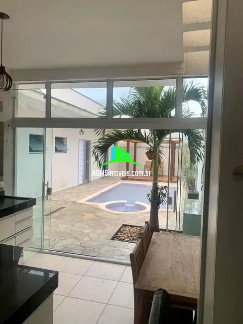 Casa de Condomínio com 3 quartos à venda, 250m2 em Wanel Ville, Sorocaba - SP - imagem 8 Foto 8 de Casa de Condomínio com 3 quartos à venda, 250m2 em Wanel Ville, Sorocaba - SP
