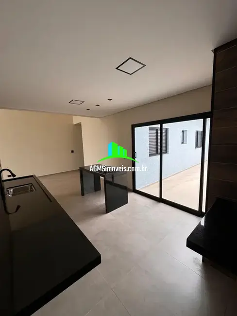 Casa de Condomínio com 3 quartos à venda, 250m2 em Wanel Ville, Sorocaba - SP - imagem 8 Foto 8 de Casa de Condomínio com 3 quartos à venda, 250m2 em Wanel Ville, Sorocaba - SP