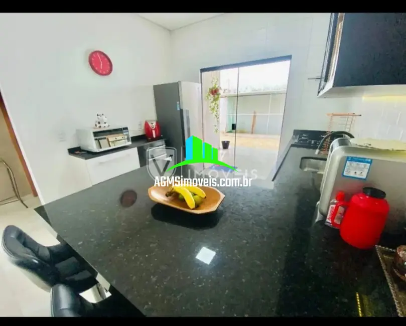 Casa de Condomínio com 3 quartos à venda, 170m2 em Loteamento Dinorá Rosa, Sorocaba - SP - imagem 2 Foto 2 de Casa de Condomínio com 3 quartos à venda, 170m2 em Loteamento Dinorá Rosa, Sorocaba - SP