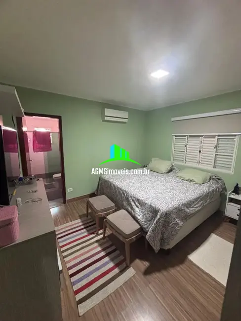 Foto 5 de Casa com 3 quartos à venda, 230m2 em Jardim São Guilherme, Sorocaba - SP