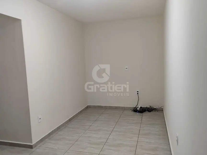 Casa com 3 quartos à venda, 136m2 em Yolanda Opice, Araraquara - SP - imagem 3 Foto 3 de Casa com 3 quartos à venda, 136m2 em Yolanda Opice, Araraquara - SP